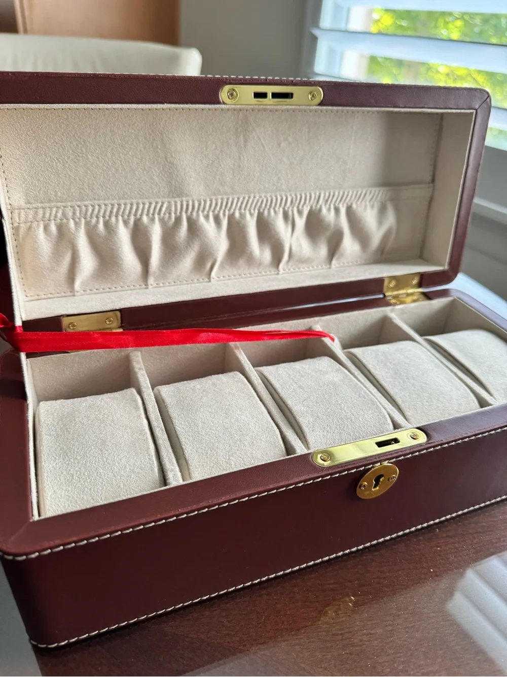Mark and Graham CLASSIC LEATHER TOP STITCH WATCH BOX